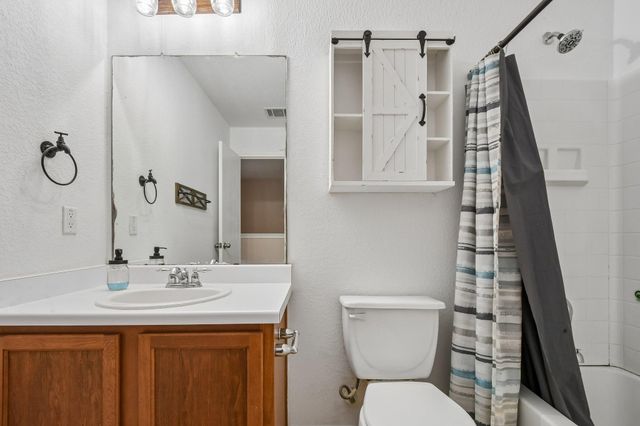 263 Quarter Ave, Buda, TX 78610
