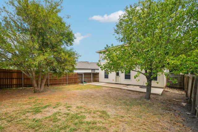 263 Quarter Ave, Buda, TX 78610
