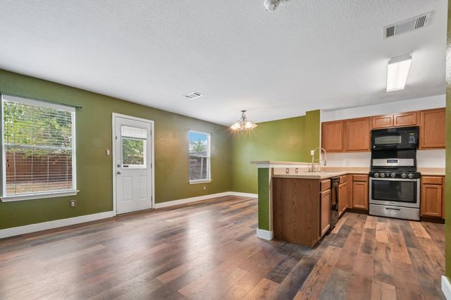 263 Quarter Ave, Buda, TX 78610