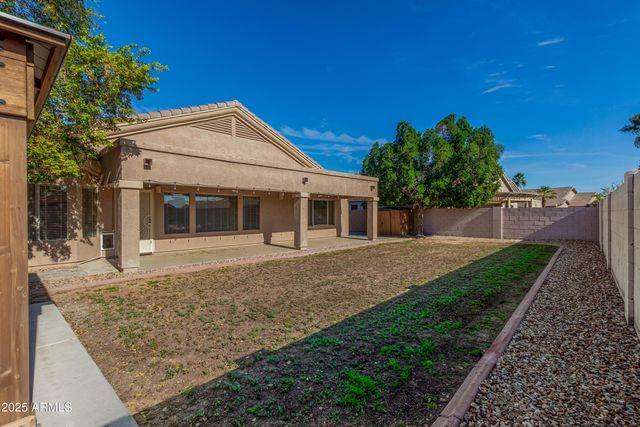 13459 W Acapulco Lane, Surprise, AZ 85379