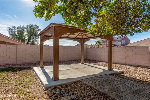 13459 W Acapulco Lane, Surprise, AZ 85379