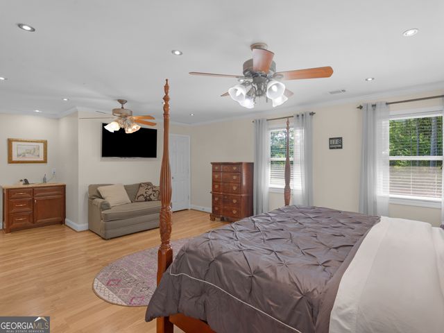 525 Levi Barnes Road, Jackson, GA 30233