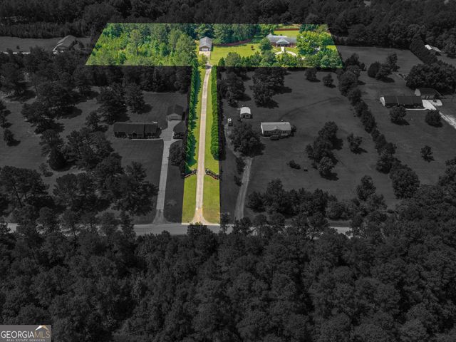 525 Levi Barnes Road, Jackson, GA 30233