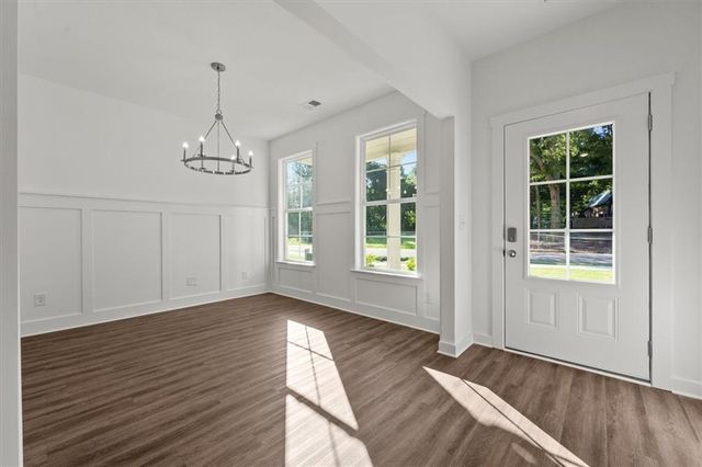 546 Lillian Way, Statham, GA 30666