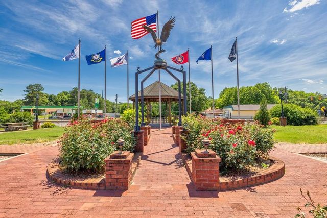 546 Lillian Way, Statham, GA 30666