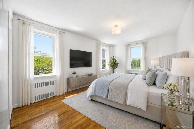 800 Grand Concourse 2DN, Bronx, NY 10451