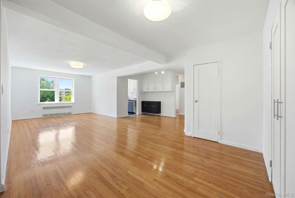 800 Grand Concourse 2DN, Bronx, NY 10451 — photo 2