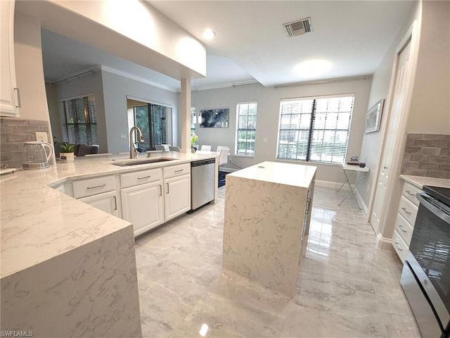 1318 Corso Palermo CT 3, Naples, FL 34105
