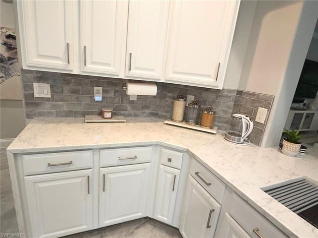 1318 Corso Palermo CT 3, Naples, FL 34105