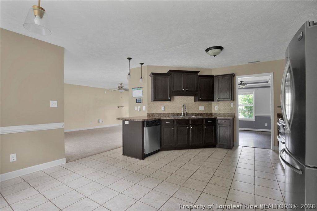 467 Thorncliff Drive, Raeford, NC 28376 — photo 11