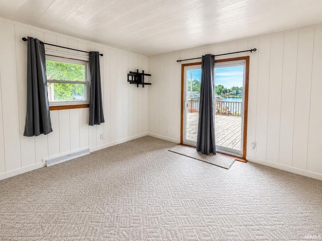 3097 E Stahl Road, Monon, IN 47959