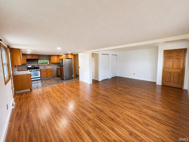 3097 E Stahl Road, Monon, IN 47959