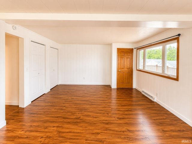 3097 E Stahl Road, Monon, IN 47959