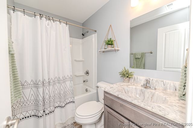 616 Dandridge Drive, Fayetteville, NC 28303