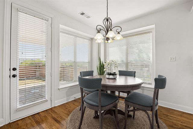 7306 Comal Drive, Irving, TX 75039