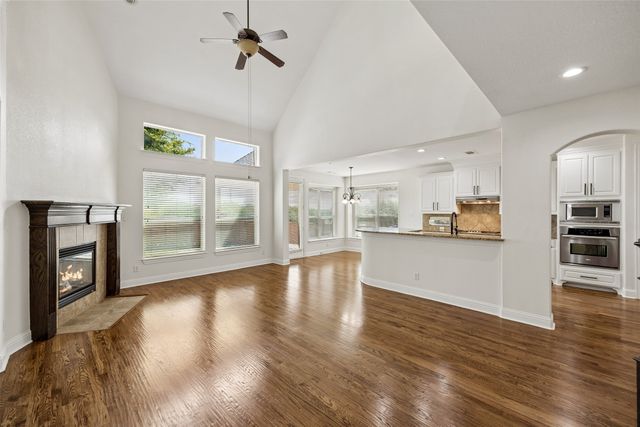 7306 Comal Drive, Irving, TX 75039