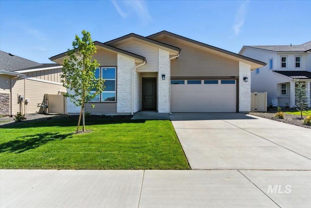 2386 N Ice Fire Ave, Star, ID 83669