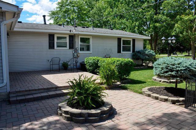 50400 Fairchild Road, New Baltimore, MI 48051