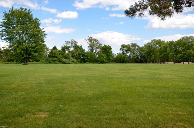 50400 Fairchild Road, New Baltimore, MI 48051