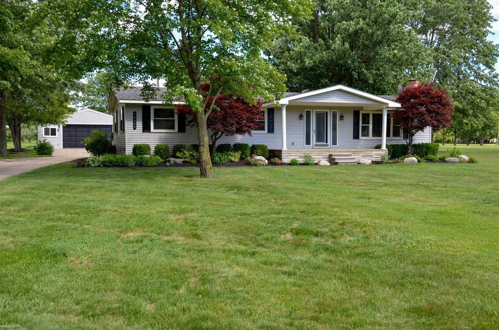 50400 Fairchild Road, New Baltimore, MI 48051