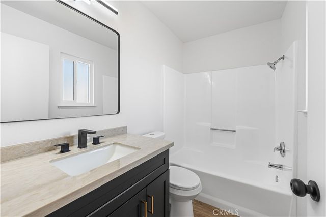 16114 Valeport, Lancaster, CA 93535