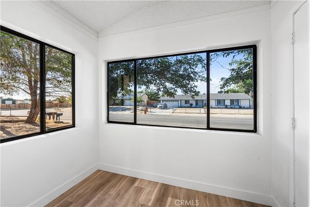 16114 Valeport, Lancaster, CA 93535