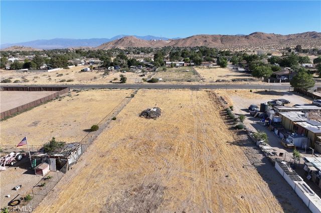 16114 Valeport, Lancaster, CA 93535