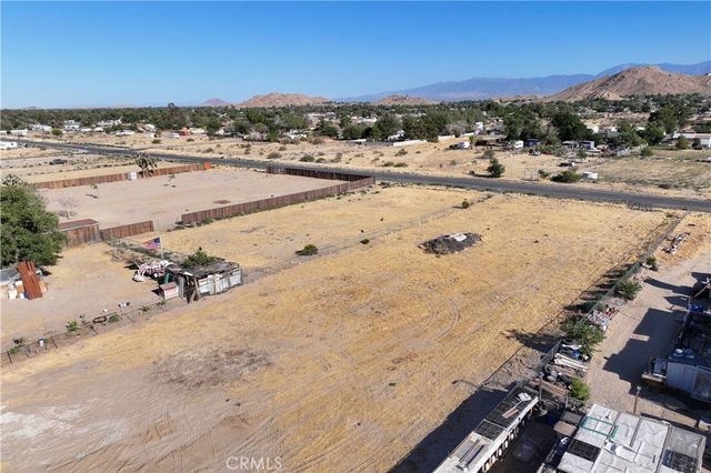 16114 Valeport, Lancaster, CA 93535