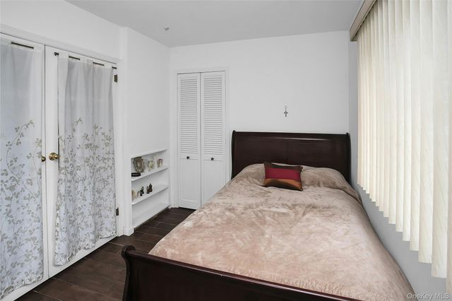 94 Gauguin Court 94, Middle Island, NY 11953