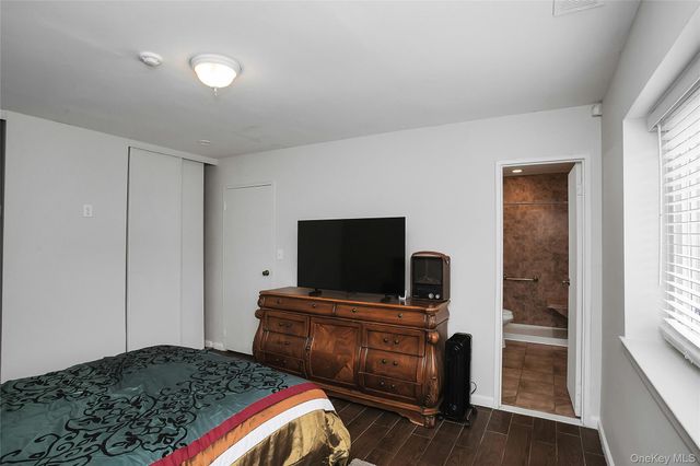 94 Gauguin Court 94, Middle Island, NY 11953