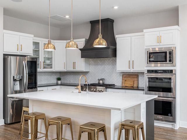 901 Clark CV, Buda, TX 78610