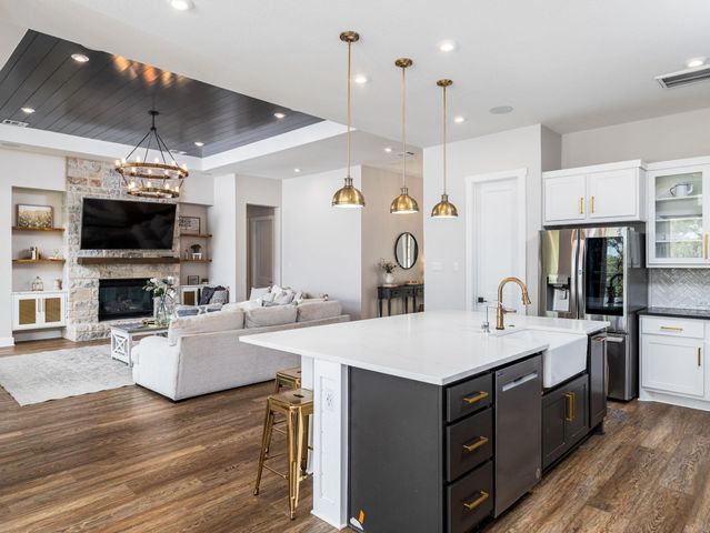 901 Clark CV, Buda, TX 78610