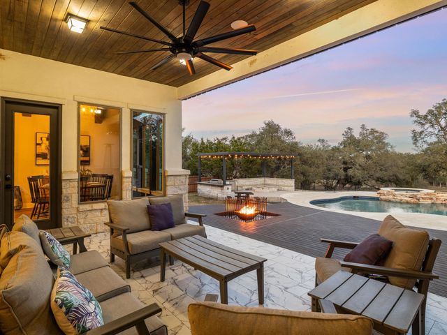 901 Clark CV, Buda, TX 78610