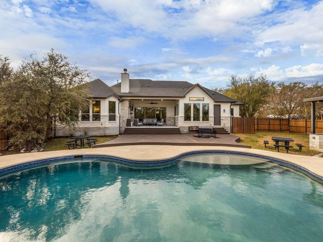 901 Clark CV, Buda, TX 78610