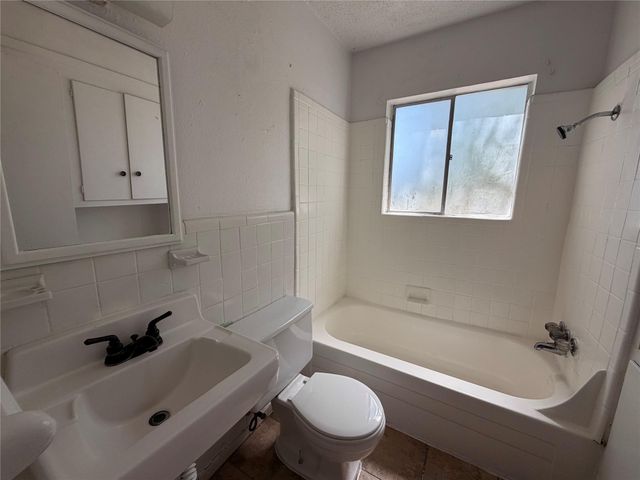 3106 Duval ST 205, Austin, TX 78705