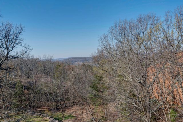 18 Bradford Place 534, Branson, MO 65616