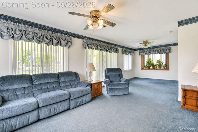29886 Pointe Drive, Gibraltar, MI 48173