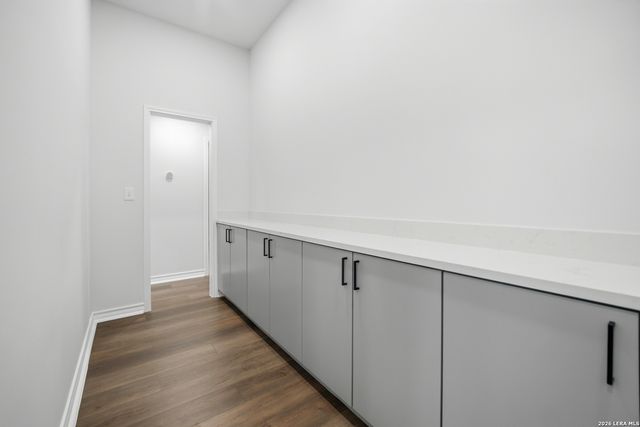 120 County Road 3828, San Antonio, TX 78253