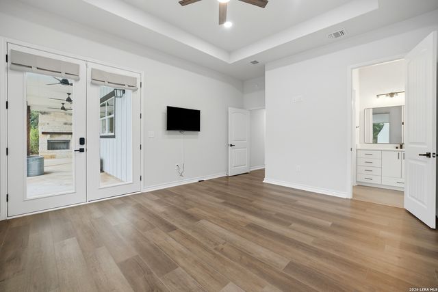 120 County Road 3828, San Antonio, TX 78253