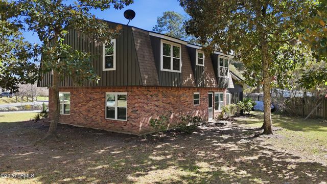 989 Dowlingwood Drive, Beaufort, SC 29902