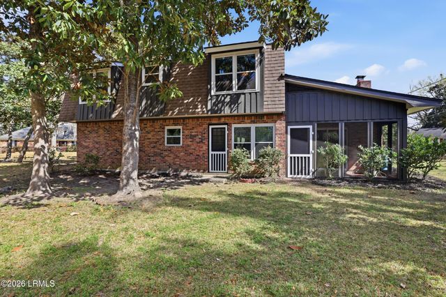 989 Dowlingwood Drive, Beaufort, SC 29902