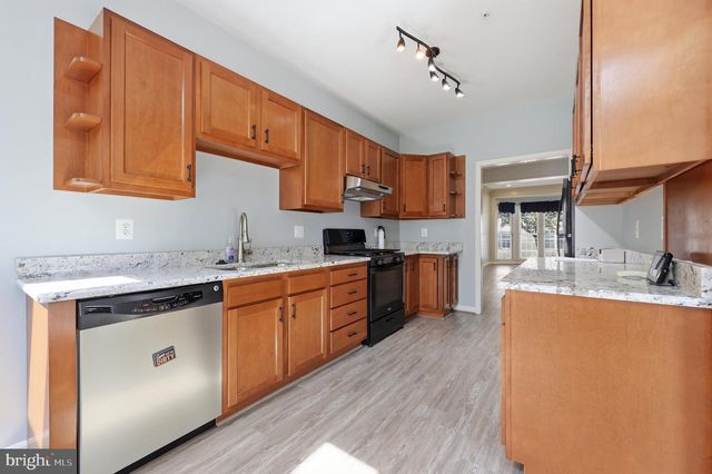 2215 PARISH LN, Frederick, MD 21701