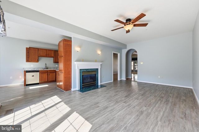 2215 PARISH LN, Frederick, MD 21701