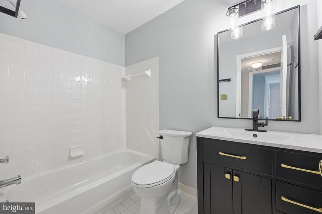 2215 PARISH LN, Frederick, MD 21701