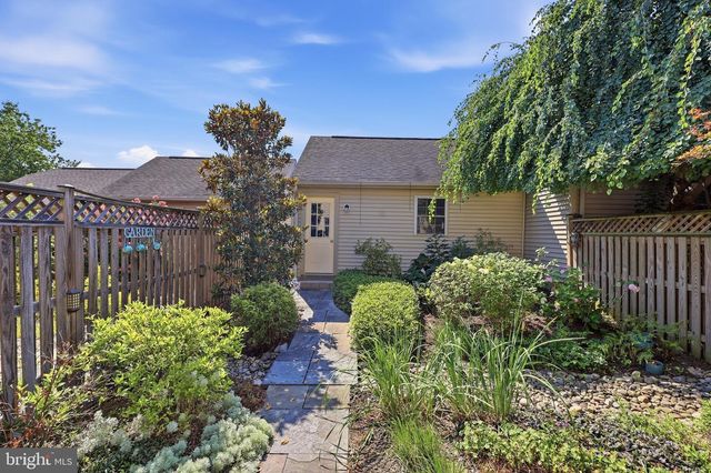 2215 PARISH LN, Frederick, MD 21701