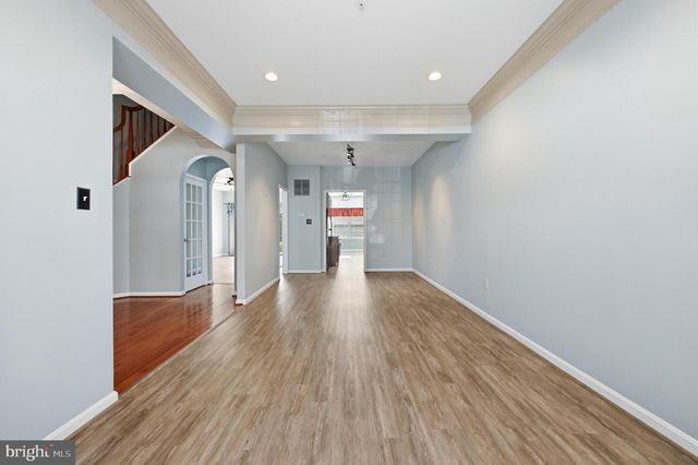 2215 PARISH LN, Frederick, MD 21701