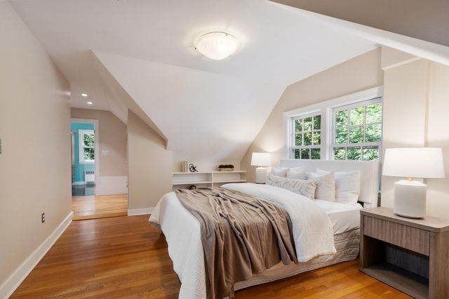5 Tavern Ln, Lexington, MA 02421