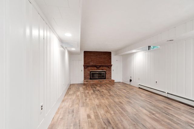 5 Tavern Ln, Lexington, MA 02421