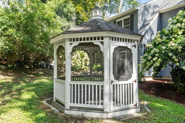 5 Tavern Ln, Lexington, MA 02421