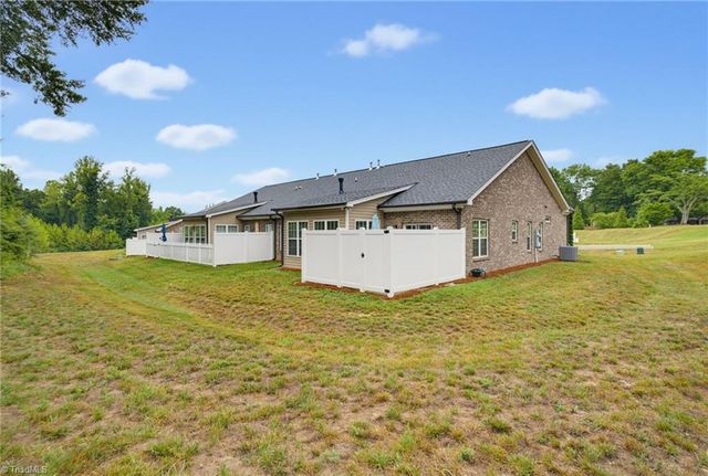 6509 Marion Gibson Way, Oak Ridge, NC 27310